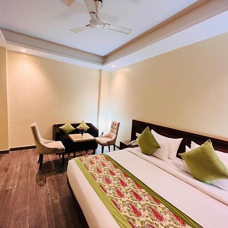 Ganga Ashoka Hotel Rishikesh Bagian luar foto