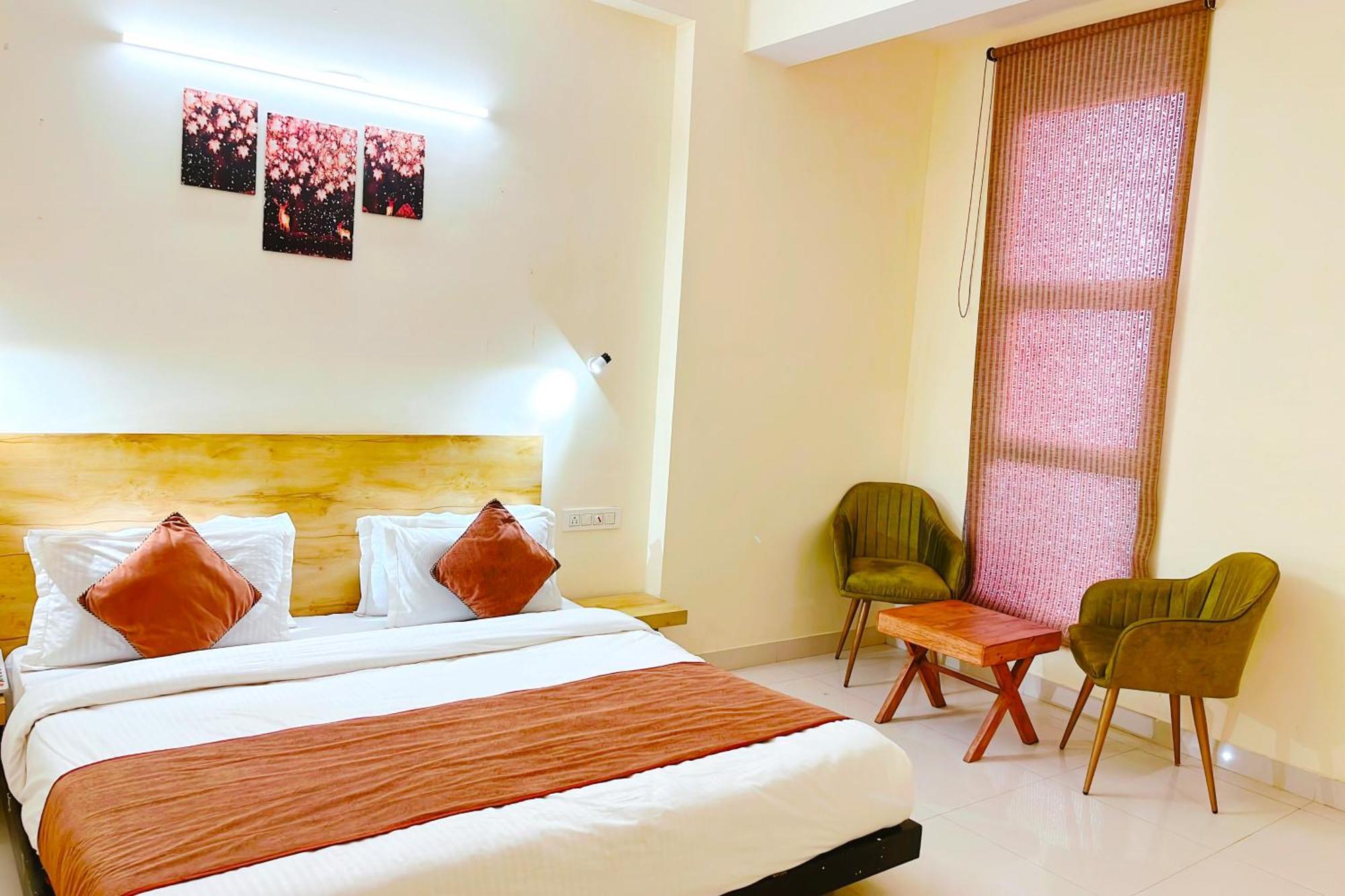 Ganga Ashoka Hotel Rishikesh Bagian luar foto