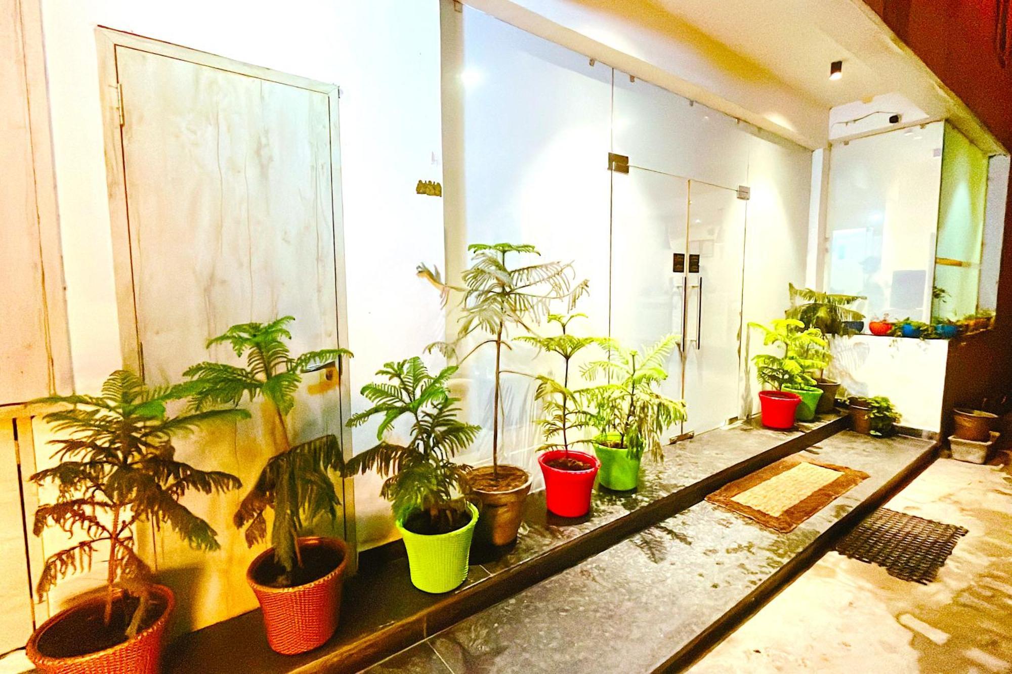 Ganga Ashoka Hotel Rishikesh Bagian luar foto