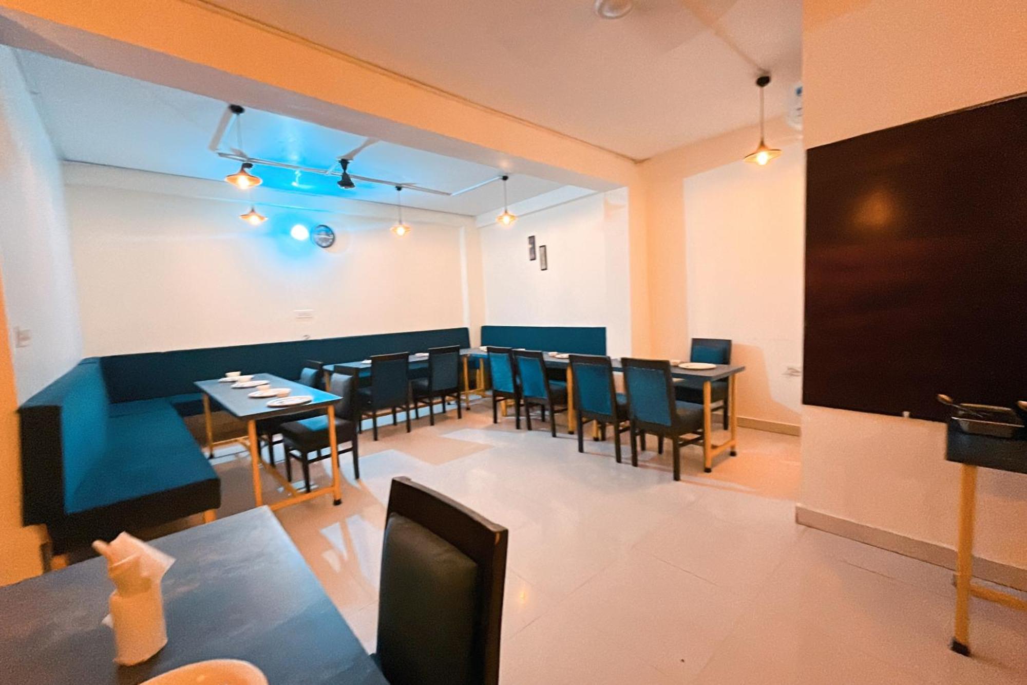 Ganga Ashoka Hotel Rishikesh Bagian luar foto
