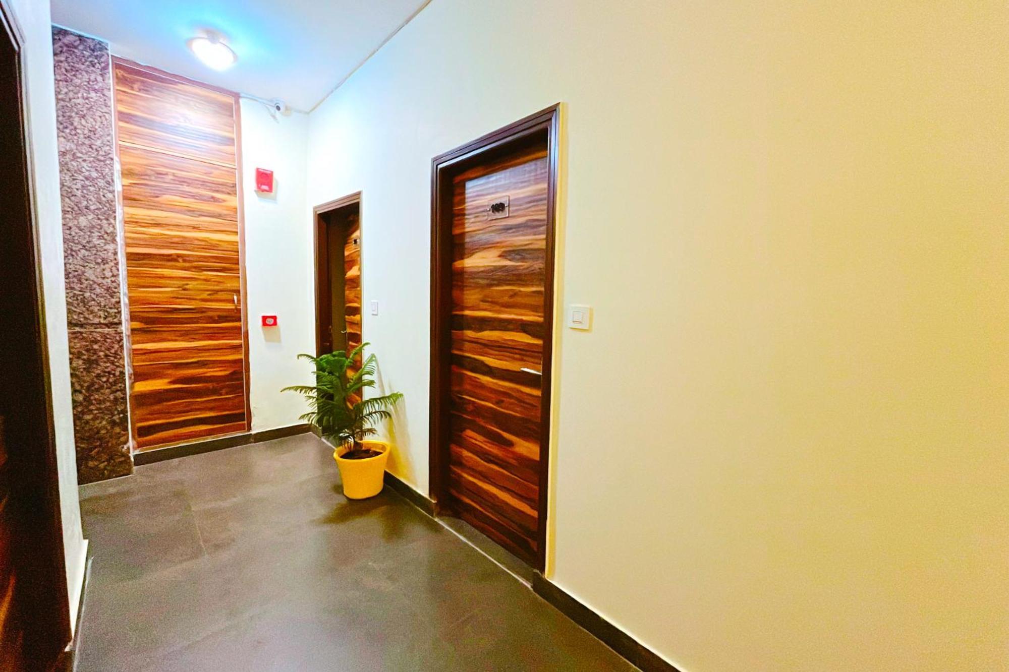 Ganga Ashoka Hotel Rishikesh Bagian luar foto