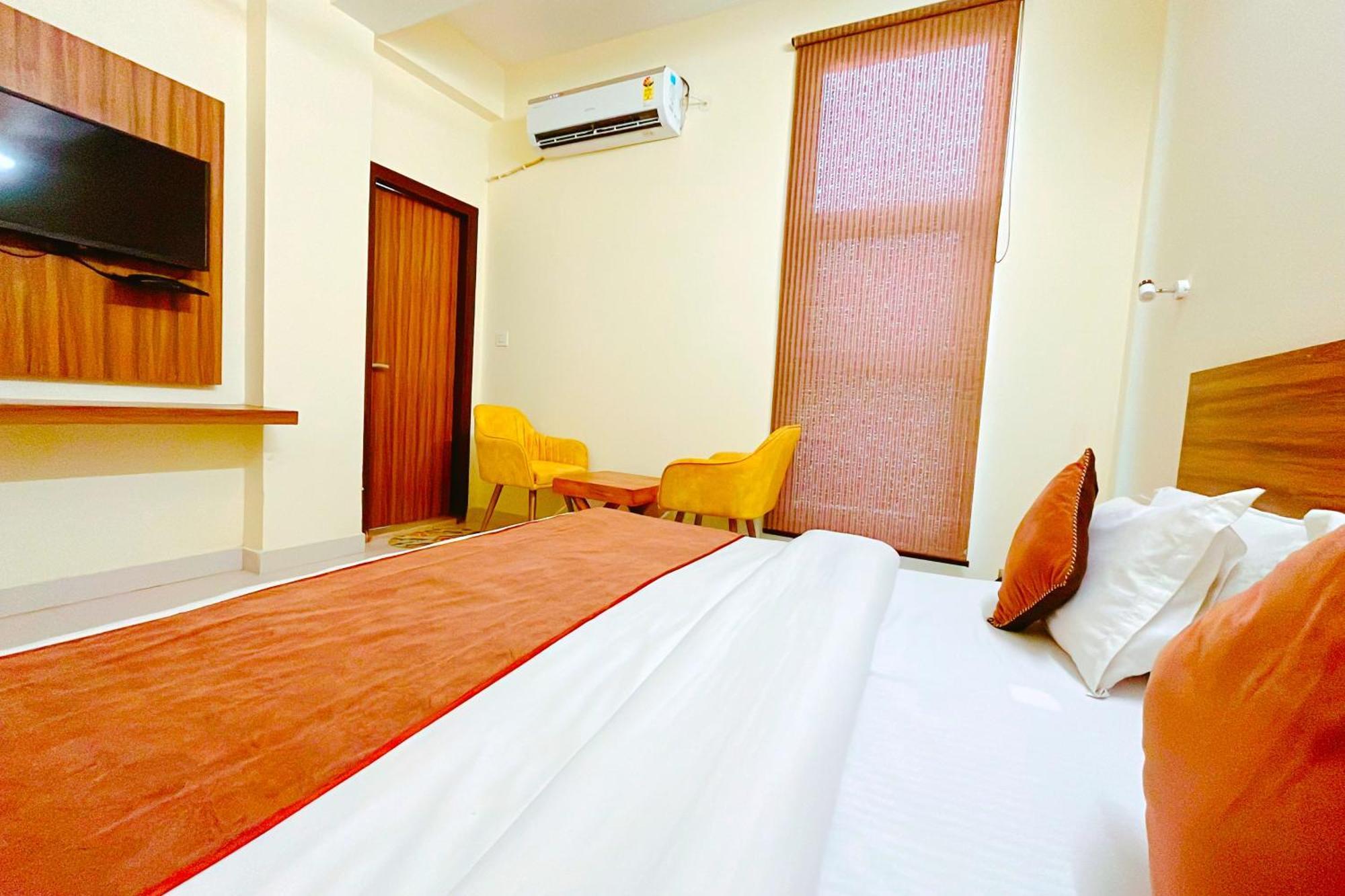 Ganga Ashoka Hotel Rishikesh Bagian luar foto