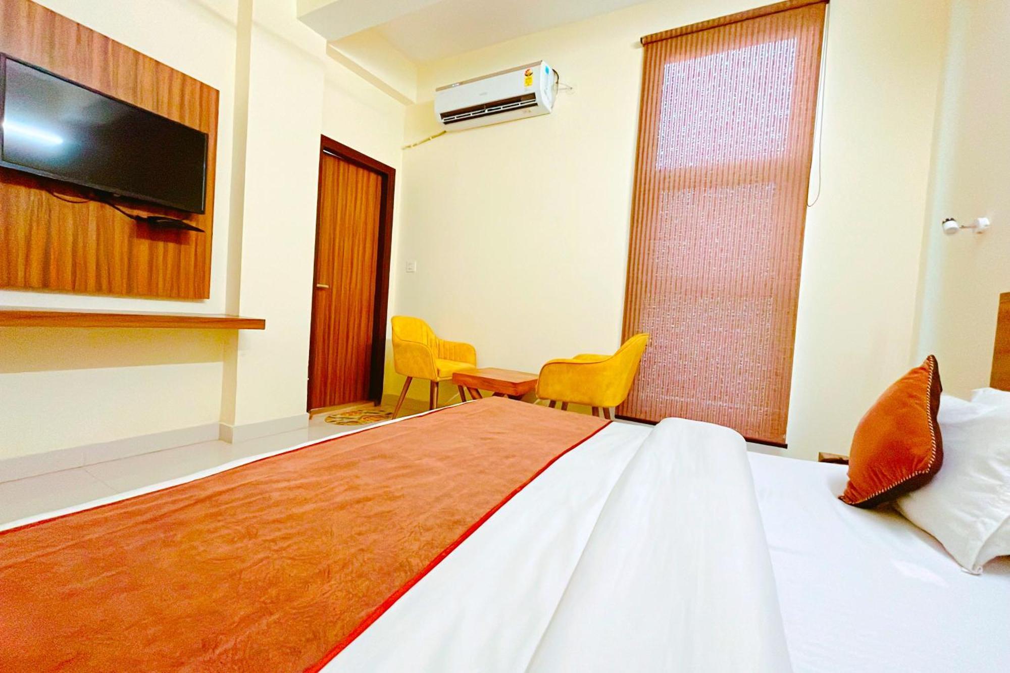 Ganga Ashoka Hotel Rishikesh Bagian luar foto