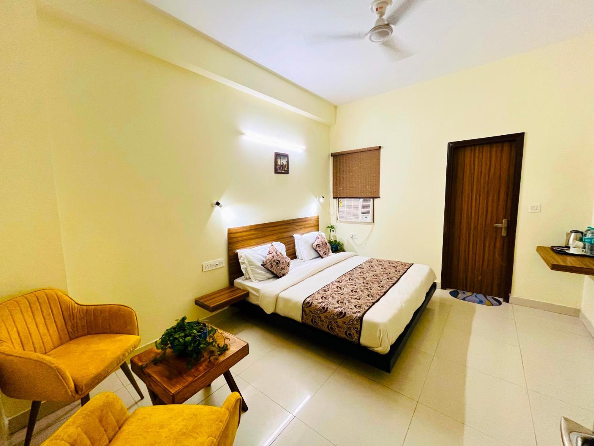 Ganga Ashoka Hotel Rishikesh Bagian luar foto
