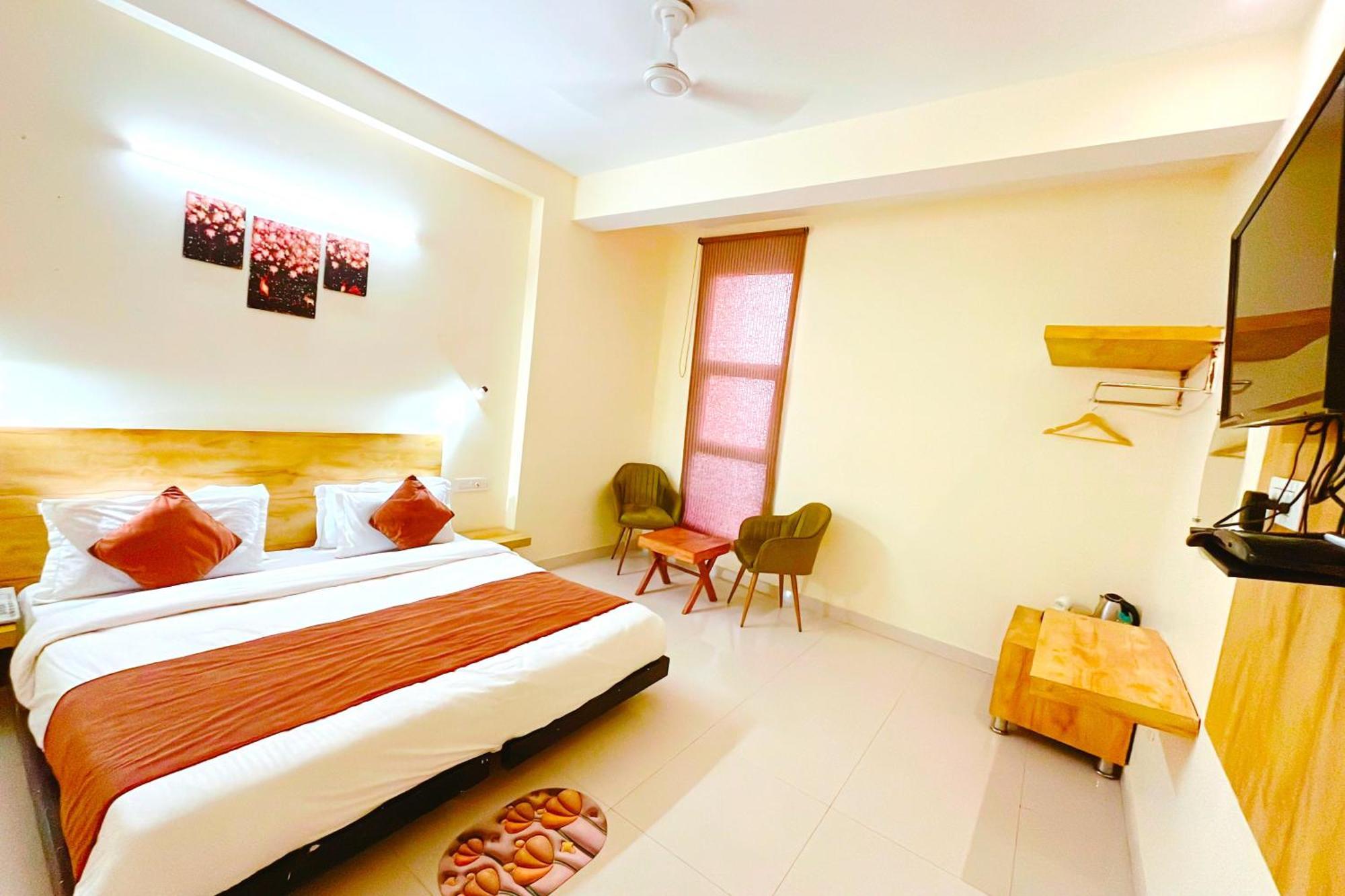 Ganga Ashoka Hotel Rishikesh Bagian luar foto